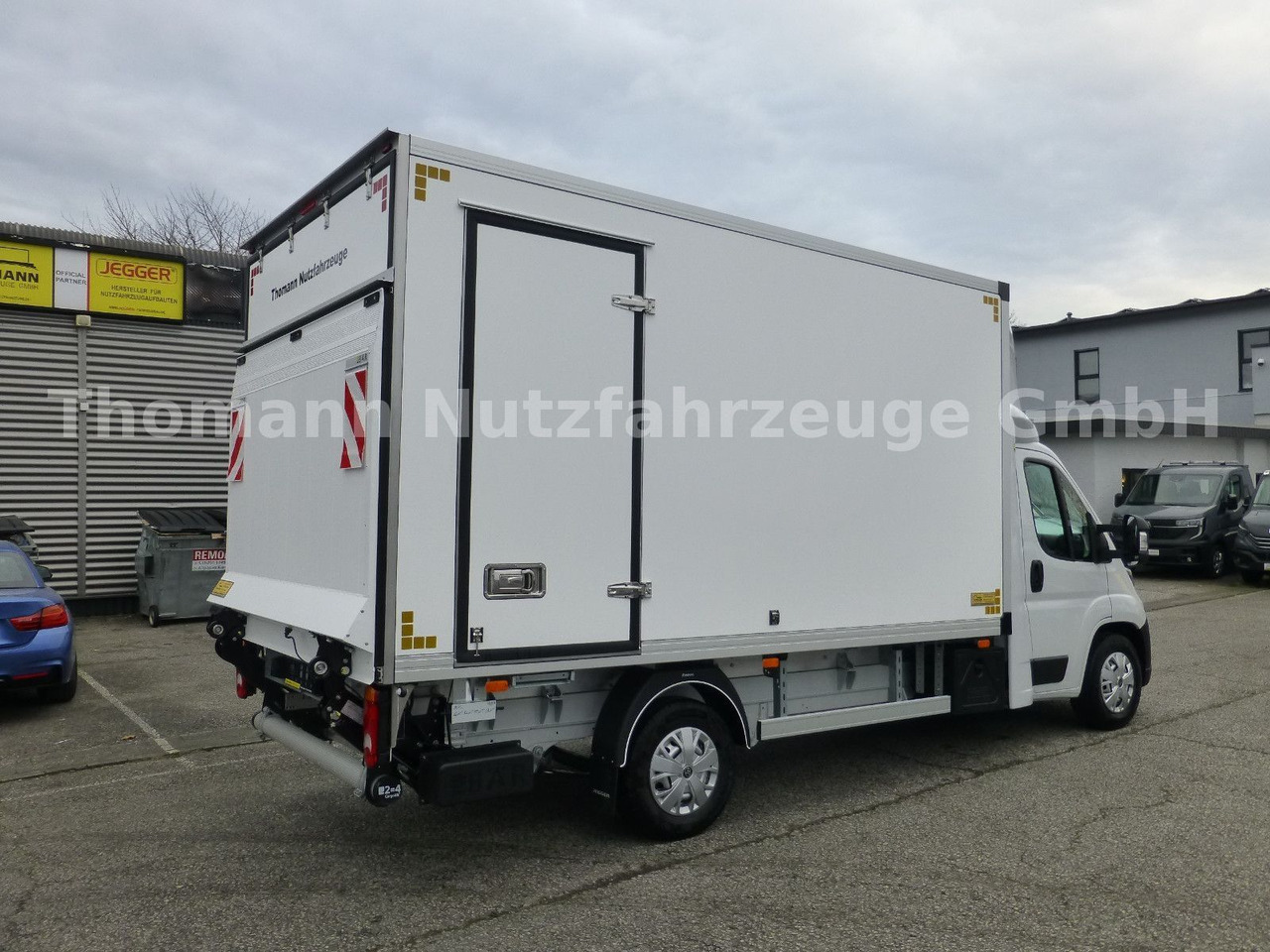 Toyota PROACE MAX Kühlkoffer LBW Xarios 300GH Aut. Navi - Komercauto refrižerators: foto 4 Toyota PROACE MAX Kühlkoffer LBW Xarios 300GH Aut. Navi - Komercauto refrižerators: foto 4