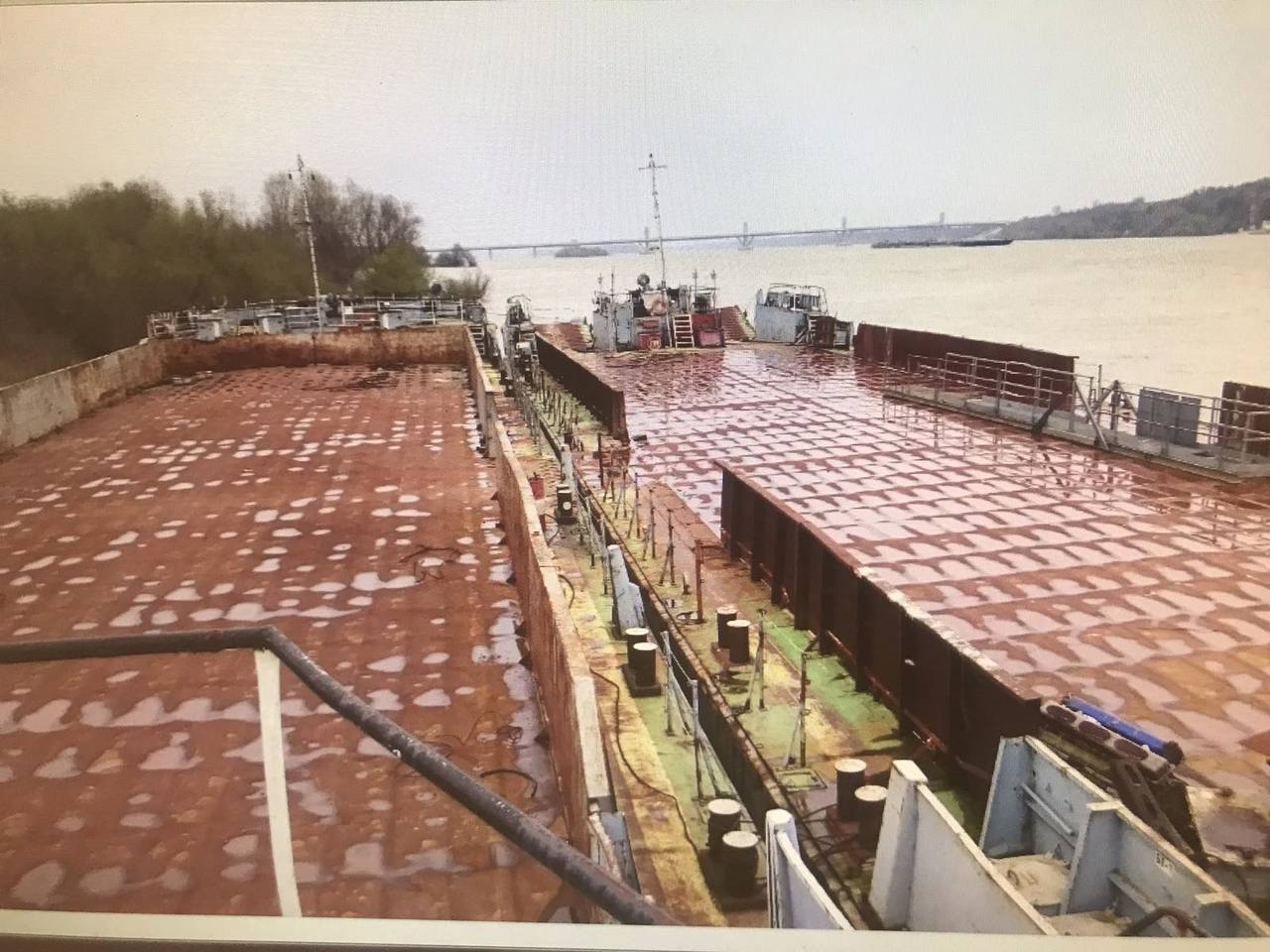 Моторен кораб 2 бр. - Citas iekārtas: foto 1 Моторен кораб 2 бр. - Citas iekārtas: foto 1