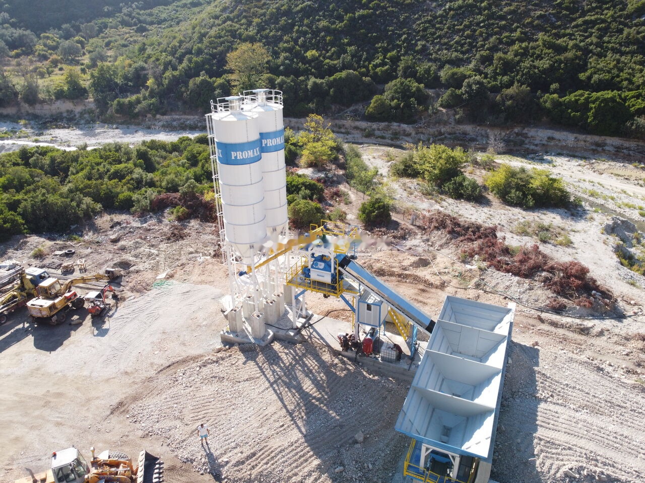 Promax Compact Concrete Batching Plant C100-TWN-LINE (100m3/h) - Betona rūpnīca: foto 3 Promax Compact Concrete Batching Plant C100-TWN-LINE (100m3/h) - Betona rūpnīca: foto 3
