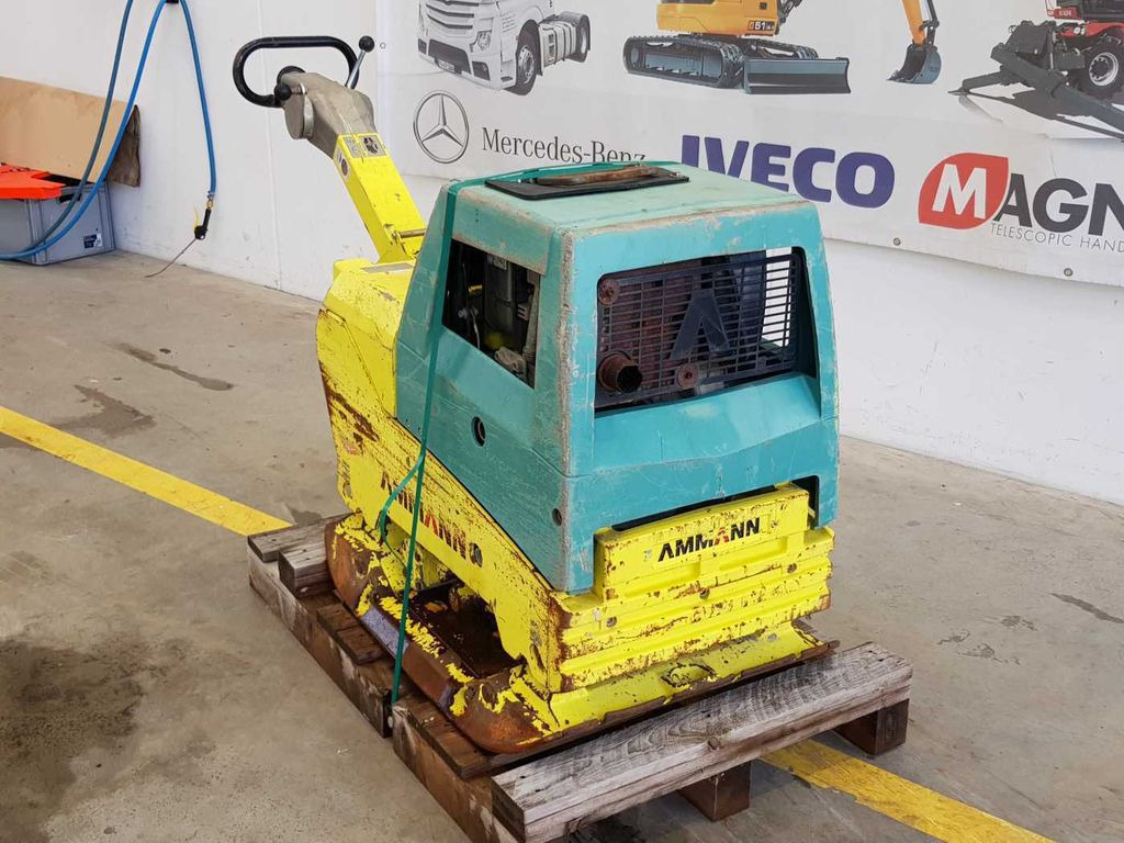 Ammann APH 6530 Rüttelplatte / 539kg / 2018 / Diesel - Vibrobliete: foto 4 Ammann APH 6530 Rüttelplatte / 539kg / 2018 / Diesel - Vibrobliete: foto 4