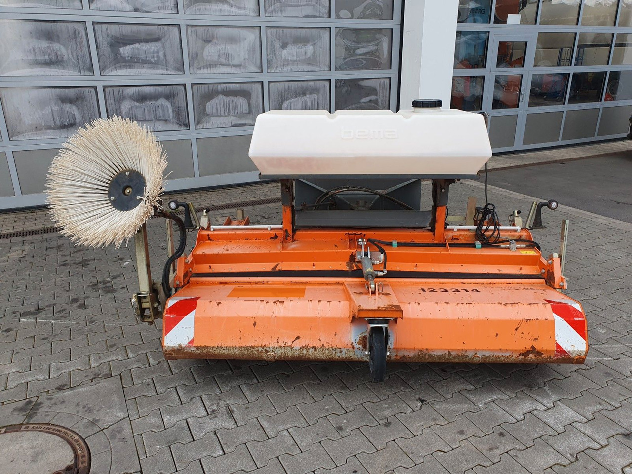 Bema 25 Dual Kehrmaschine / 2.050 mm / 2020 - Birste: foto 3 Bema 25 Dual Kehrmaschine / 2.050 mm / 2020 - Birste: foto 3