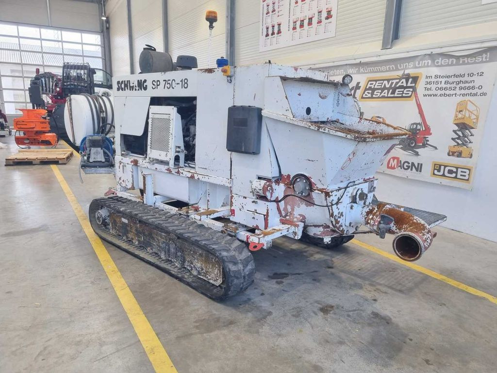 Stacionārais betona sūknis Betonpumpe Schwing SP 750-18 Gummiketten: foto 1