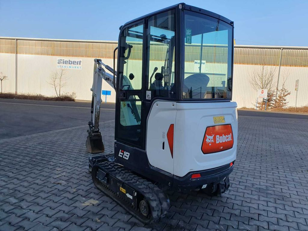 Bobcat E19 / MS01 / nur 423h! / 2023 / Tieflöffel 300mm Bobcat E19 / MS01 / nur 423h! / 2023 / Tieflöffel 300mm - Mini-ekskavators: foto 5 Bobcat E19 / MS01 / nur 423h! / 2023 / Tieflöffel 300mm Bobcat E19 / MS01 / nur 423h! / 2023 / Tieflöffel 300mm - Mini-ekskavators: foto 5