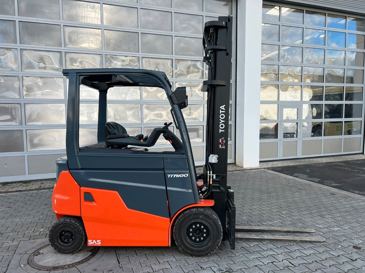 Toyota 9FBMK30T / Duplex: 3.90m / nur 317h! / SS - Citas iekārtas: foto 3 Toyota 9FBMK30T / Duplex: 3.90m / nur 317h! / SS - Citas iekārtas: foto 3