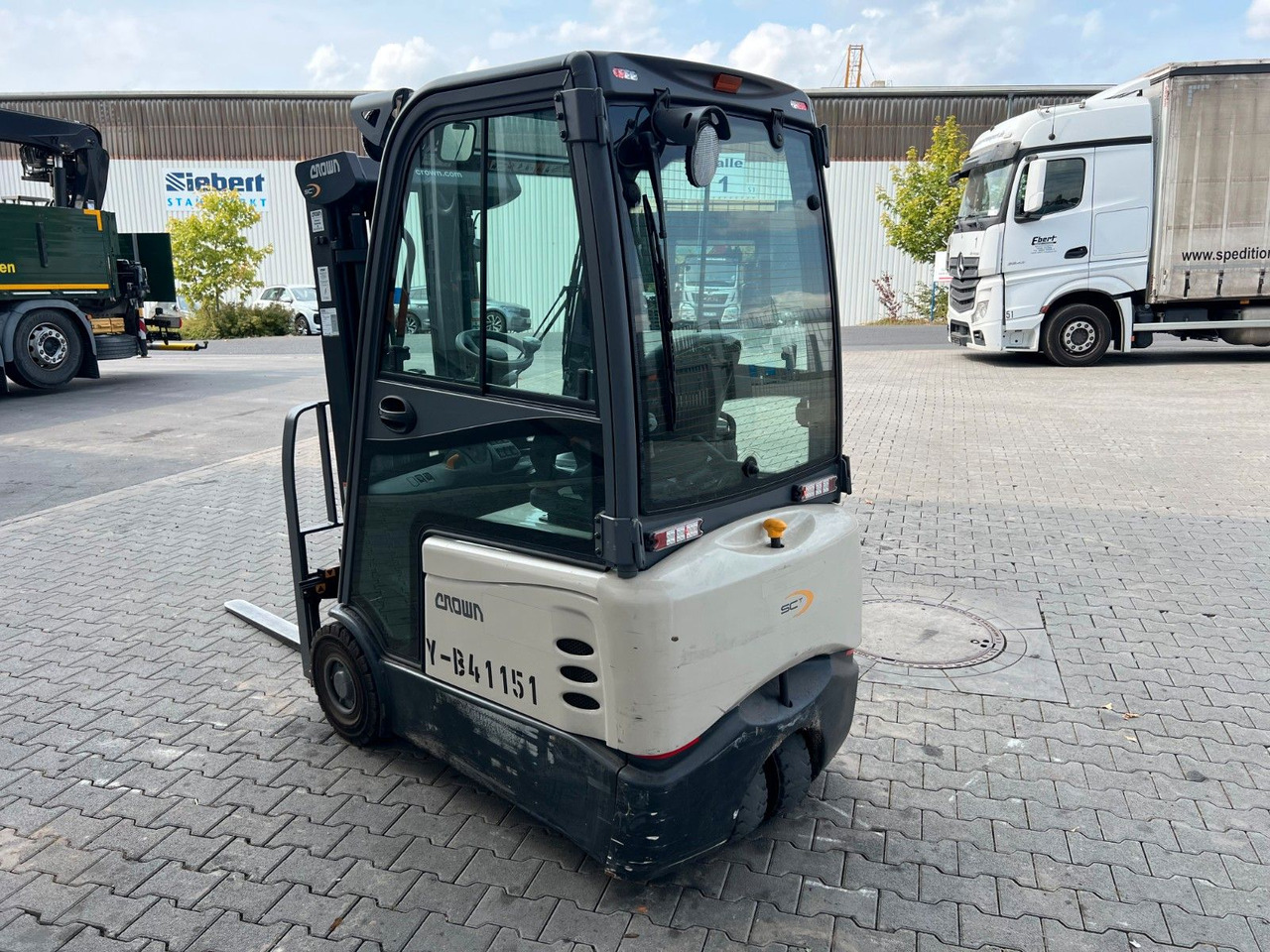 Crown SCT6020-1.3 / Triplex 4,3m / 1.227h / 2017 - Elektroiekrāvējs: foto 5 Crown SCT6020-1.3 / Triplex 4,3m / 1.227h / 2017 - Elektroiekrāvējs: foto 5