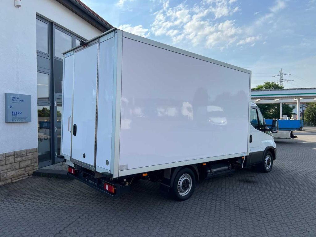 Iveco 35S14 A8 CNG Koffer *3-Sitze*Klima*Automatik* Iveco 35S14 A8 CNG Koffer *3-Sitze*Klima*Automatik* - Komercauto refrižerators: foto 4 Iveco 35S14 A8 CNG Koffer *3-Sitze*Klima*Automatik* Iveco 35S14 A8 CNG Koffer *3-Sitze*Klima*Automatik* - Komercauto refrižerators: foto 4