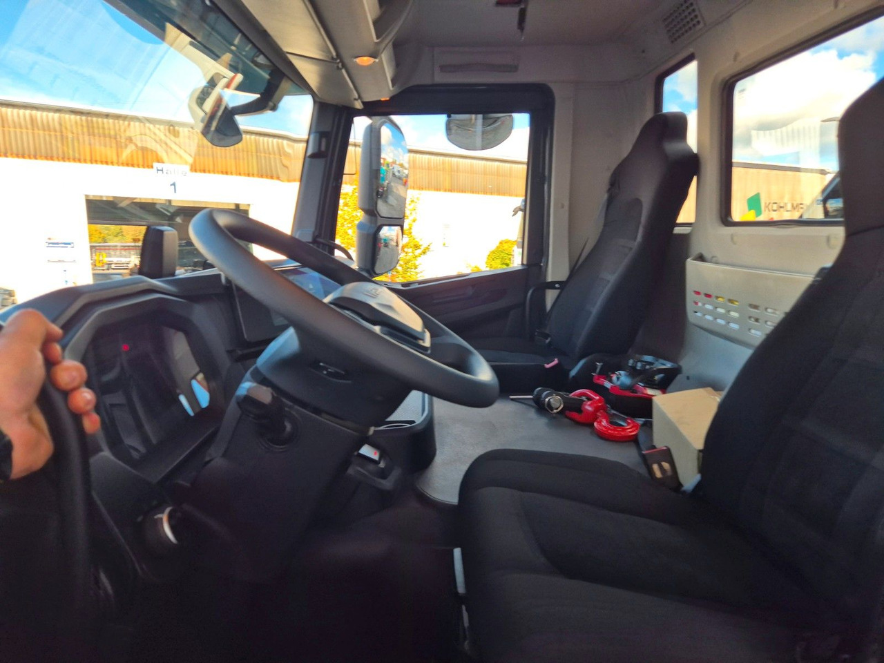 Kravas automašīna pašizgāzējs, Kravas auto ar manipulatoru Iveco AD200X46/P HR OFF Palfinger PK 12.501 Funk AHK: foto 22 Kravas automašīna pašizgāzējs, Kravas auto ar manipulatoru Iveco AD200X46/P HR OFF Palfinger PK 12.501 Funk AHK: foto 22