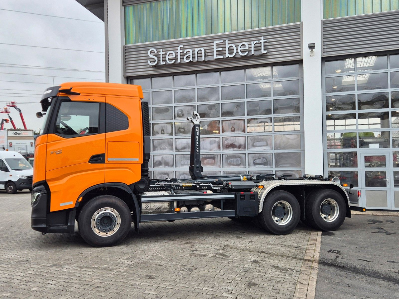 Iveco AS300X58Z/P HR ON+ 6x4 Meiller RS21.60 Funk AHK - Pacēlājs ar āķi: foto 5 Iveco AS300X58Z/P HR ON+ 6x4 Meiller RS21.60 Funk AHK - Pacēlājs ar āķi: foto 5