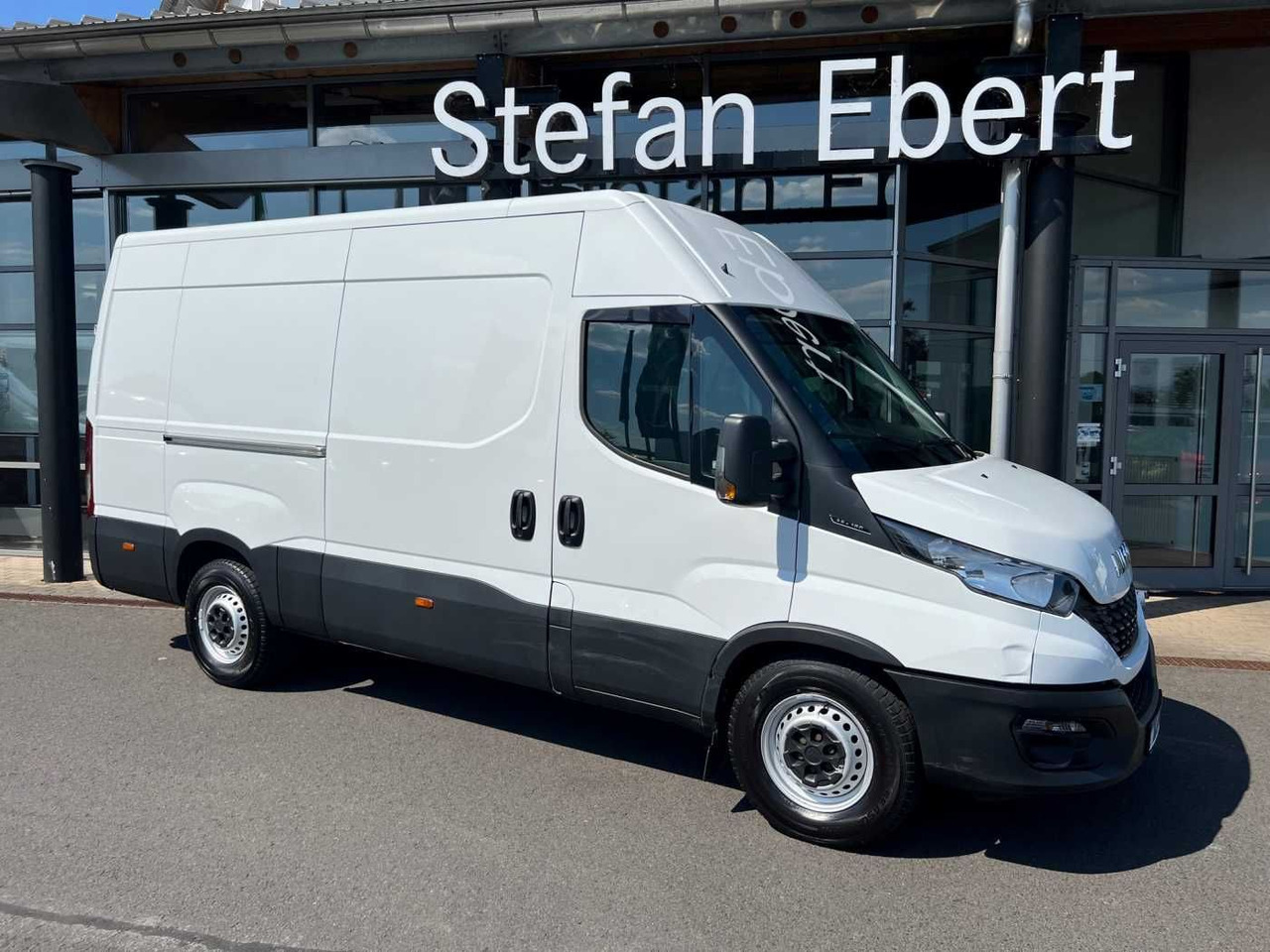 Iveco Daily 35 S 16 V *Klima*3.520mm* - Kravas mikroautobuss: foto 1 Iveco Daily 35 S 16 V *Klima*3.520mm* - Kravas mikroautobuss: foto 1