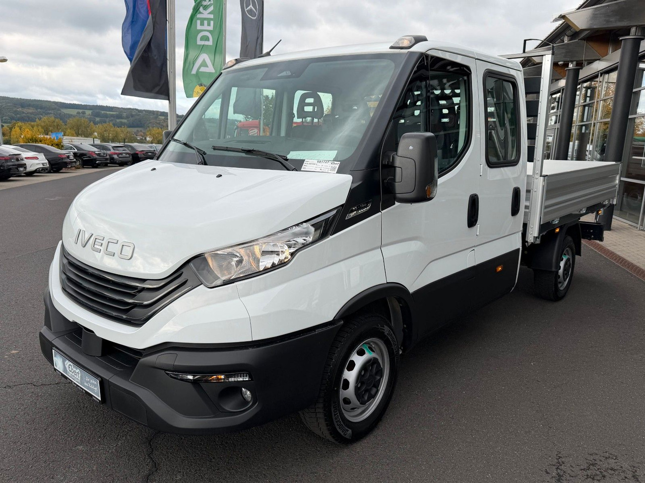 Iveco Daily 35S16 A8 *R.3450mm*Automatik*AHK*7-Sitze* - Komercauto pašizgāzējs, Kravas-pasažieru furgons: foto 3 Iveco Daily 35S16 A8 *R.3450mm*Automatik*AHK*7-Sitze* - Komercauto pašizgāzējs, Kravas-pasažieru furgons: foto 3