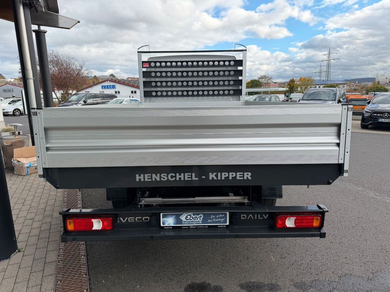 Iveco Daily 35S16 A8 *R3.450mm*Automatik*Klima* 3x - Komercauto pašizgāzējs: foto 5 Iveco Daily 35S16 A8 *R3.450mm*Automatik*Klima* 3x - Komercauto pašizgāzējs: foto 5