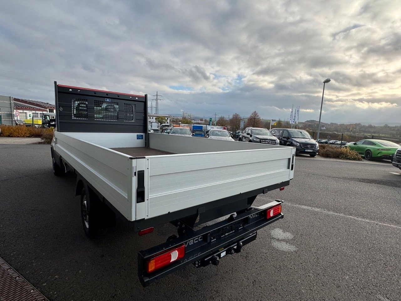 Iveco Daily 35S16 *R.3750mm*Automatik*AHK*Kamera* - Automašīna ar kravas platformu: foto 4 Iveco Daily 35S16 *R.3750mm*Automatik*AHK*Kamera* - Automašīna ar kravas platformu: foto 4