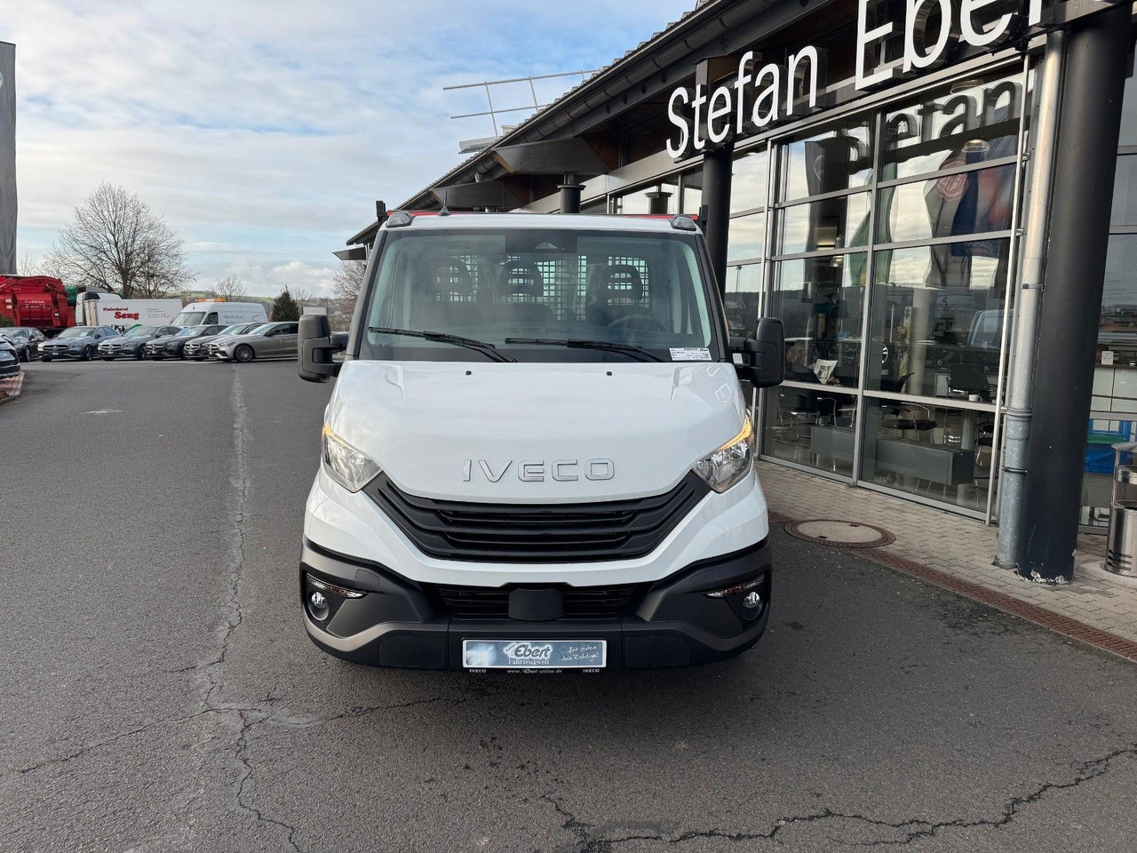 Iveco Daily 35S16 *R.3750mm*Automatik*AHK*Kamera* - Automašīna ar kravas platformu: foto 2 Iveco Daily 35S16 *R.3750mm*Automatik*AHK*Kamera* - Automašīna ar kravas platformu: foto 2