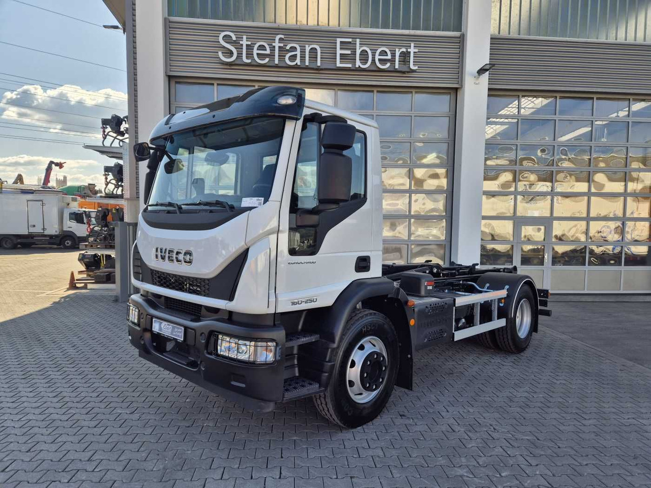 Iveco Eurocargo ML160E25/P HIAB Multilift XR10S4150 - Pacēlājs ar āķi: foto 2 Iveco Eurocargo ML160E25/P HIAB Multilift XR10S4150 - Pacēlājs ar āķi: foto 2