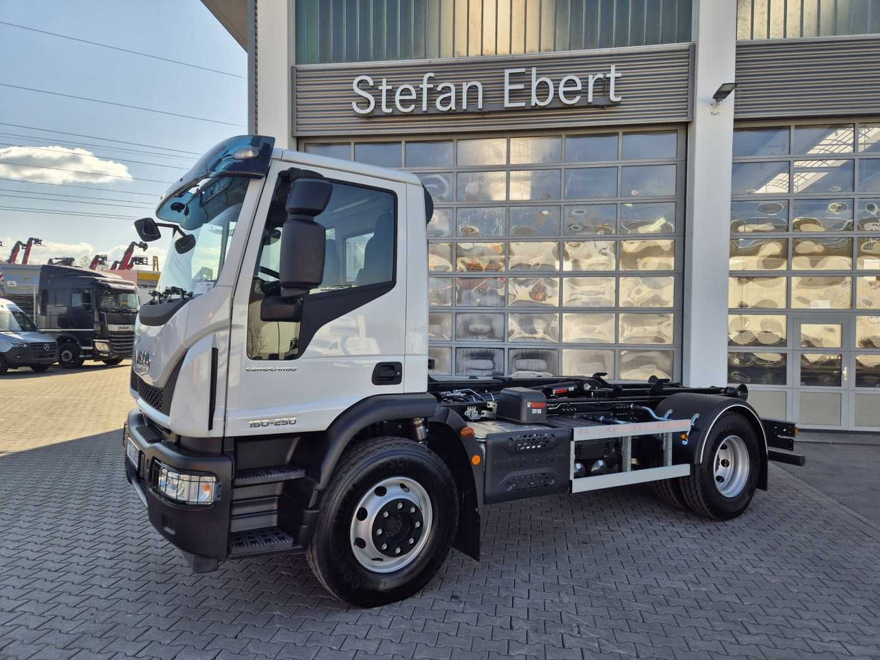 Iveco Eurocargo ML160E25/P HIAB Multilift XR10S4150 - Pacēlājs ar āķi: foto 4 Iveco Eurocargo ML160E25/P HIAB Multilift XR10S4150 - Pacēlājs ar āķi: foto 4