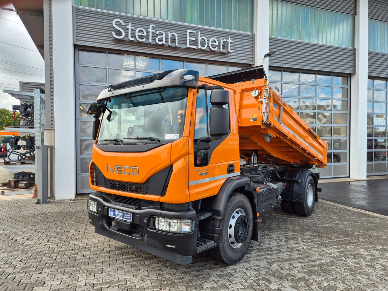 Iveco Eurocargo ML180E32K 4x2 Meiller AHK - Kravas automašīna pašizgāzējs: foto 4 Iveco Eurocargo ML180E32K 4x2 Meiller AHK - Kravas automašīna pašizgāzējs: foto 4