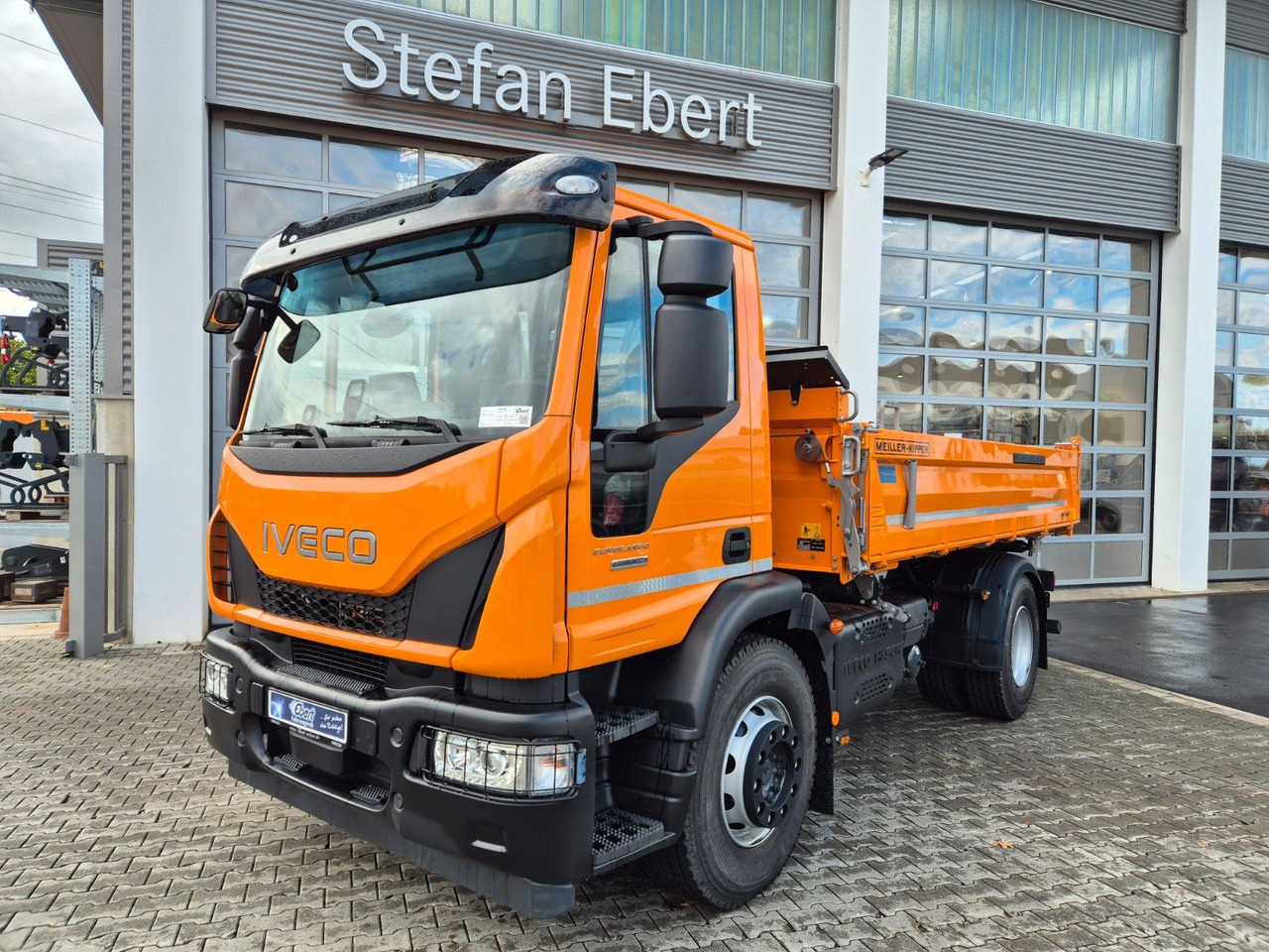 Iveco Eurocargo ML180E32K 4x2 Meiller AHK - Kravas automašīna pašizgāzējs: foto 2 Iveco Eurocargo ML180E32K 4x2 Meiller AHK - Kravas automašīna pašizgāzējs: foto 2