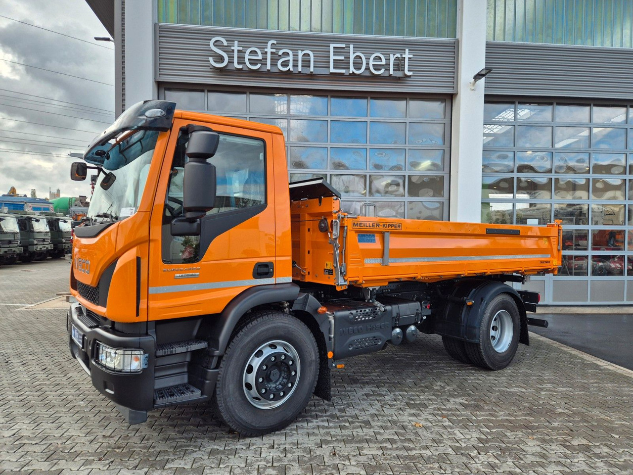 Iveco Eurocargo ML180E32K 4x2 Meiller AHK - Kravas automašīna pašizgāzējs: foto 5 Iveco Eurocargo ML180E32K 4x2 Meiller AHK - Kravas automašīna pašizgāzējs: foto 5