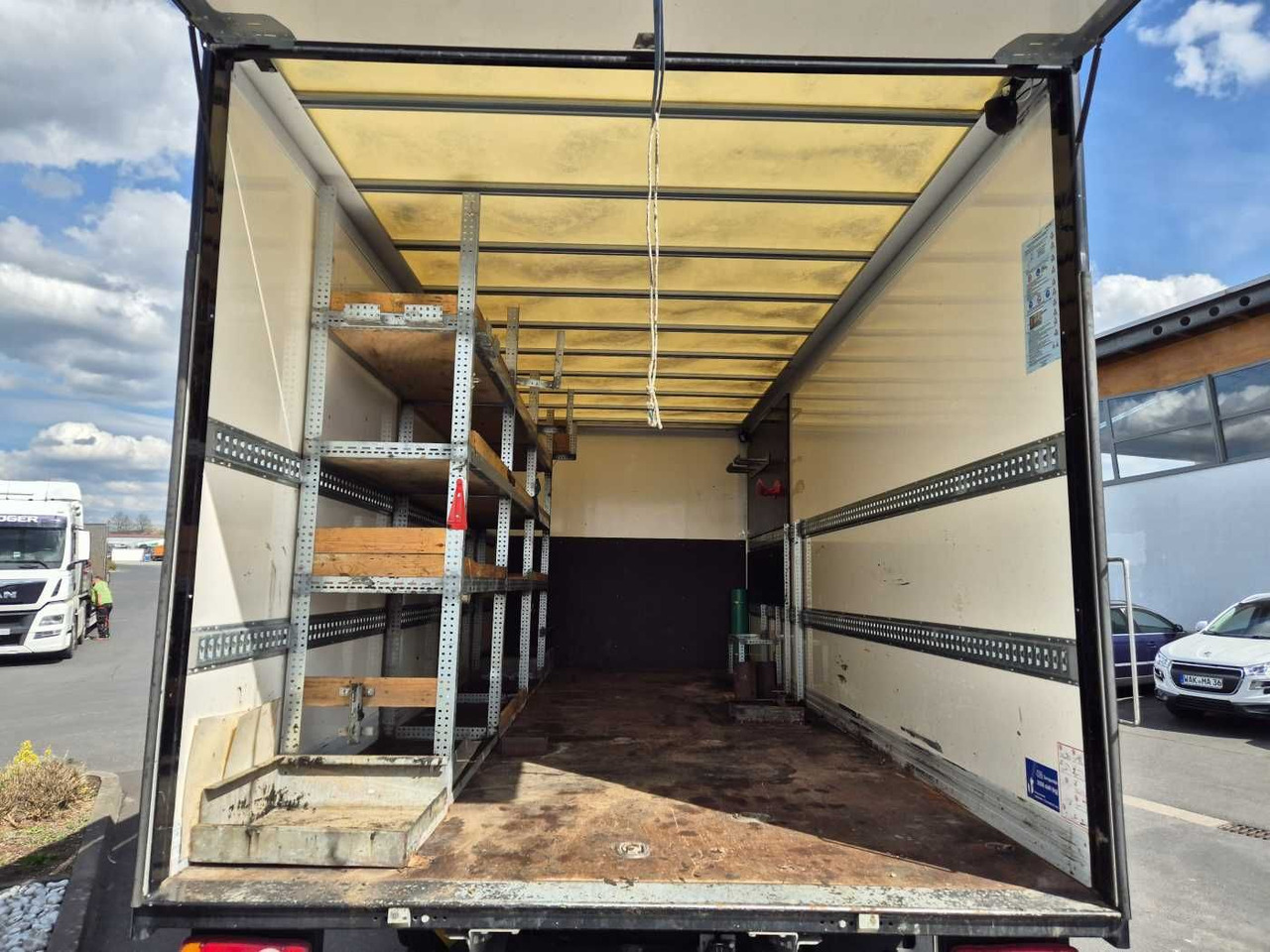 Furgons ar slēgtā virsbūve Iveco Eurocargo ML80E21/P LBW Bär 1.500kg 2x AHK: foto 10