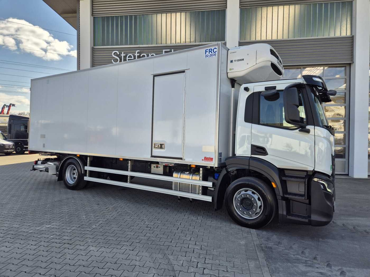 Iveco S-Way AD190S40/FP ThermoKing T-1200R LBW Tür AHK - Kravas automašīna refrižerators: foto 3 Iveco S-Way AD190S40/FP ThermoKing T-1200R LBW Tür AHK - Kravas automašīna refrižerators: foto 3