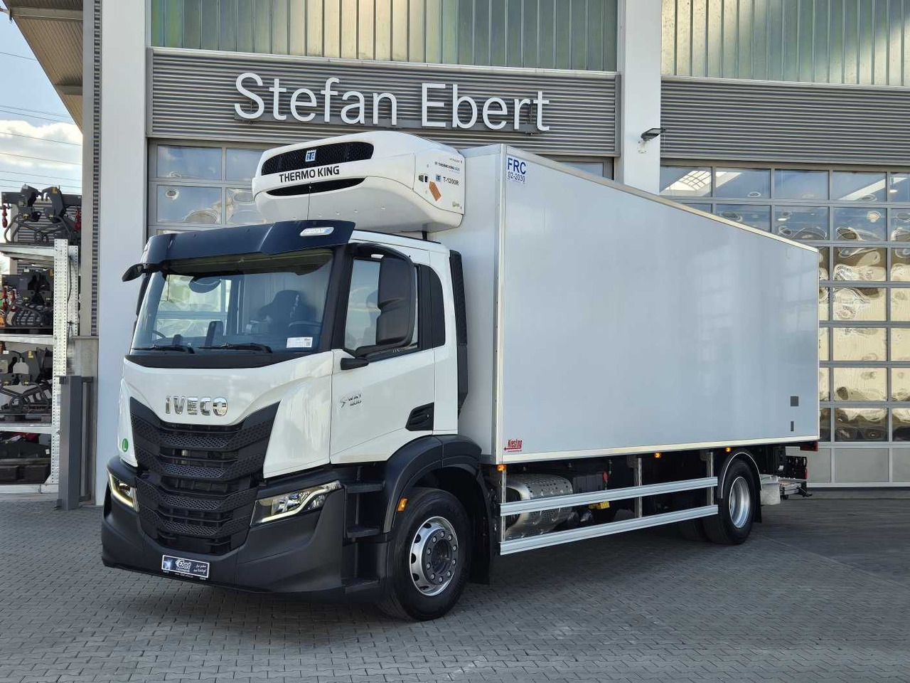 Iveco S-Way AD190S40/FP ThermoKing T-1200R LBW Tür AHK - Kravas automašīna refrižerators: foto 1 Iveco S-Way AD190S40/FP ThermoKing T-1200R LBW Tür AHK - Kravas automašīna refrižerators: foto 1