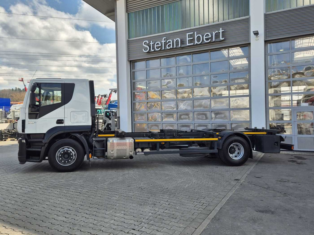 Iveco Stralis AT190S31/P BDF Klima Standh. AHK Bett - Konteineru vedējs/ Kravas automašīna ar noņemamā virsbūve: foto 5 Iveco Stralis AT190S31/P BDF Klima Standh. AHK Bett - Konteineru vedējs/ Kravas automašīna ar noņemamā virsbūve: foto 5