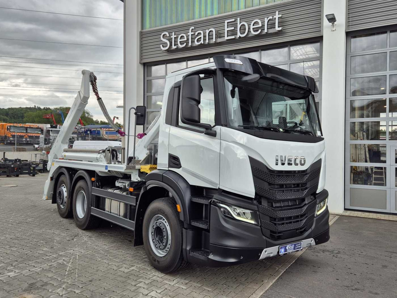 Iveco X-Way AD280X42Y/PS 6x2 Meiller 16. T Funk Lift - Kravas automašīna pašizgāzējs: foto 3 Iveco X-Way AD280X42Y/PS 6x2 Meiller 16. T Funk Lift - Kravas automašīna pašizgāzējs: foto 3