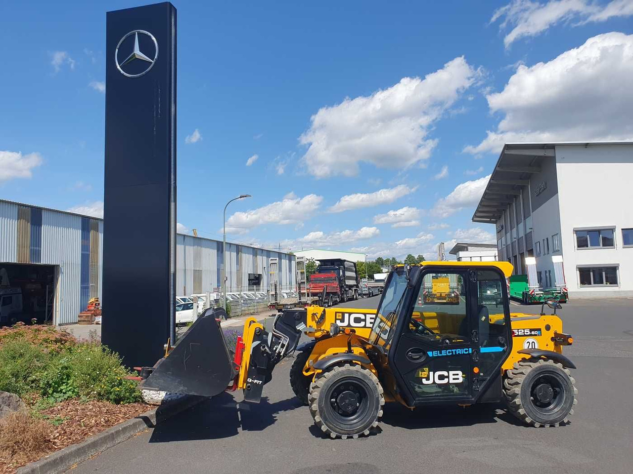 JCB 525-60E / Elektro / 2022 / nur 176h / Gabel - Teleskopiskais iekrāvējs: foto 1 JCB 525-60E / Elektro / 2022 / nur 176h / Gabel - Teleskopiskais iekrāvējs: foto 1