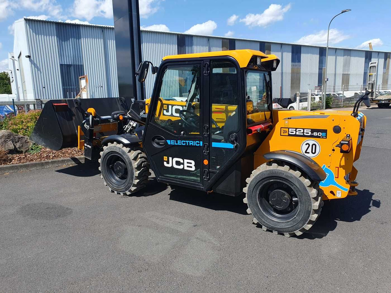 JCB 525-60E / Elektro / 2022 / nur 176h / Gabel - Teleskopiskais iekrāvējs: foto 4 JCB 525-60E / Elektro / 2022 / nur 176h / Gabel - Teleskopiskais iekrāvējs: foto 4