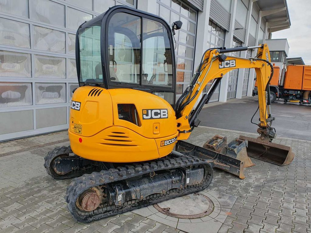 JCB 8030 ZTS / MS03 / 1.750h / 2019 / Löffelpaket - Mini-ekskavators: foto 2 JCB 8030 ZTS / MS03 / 1.750h / 2019 / Löffelpaket - Mini-ekskavators: foto 2