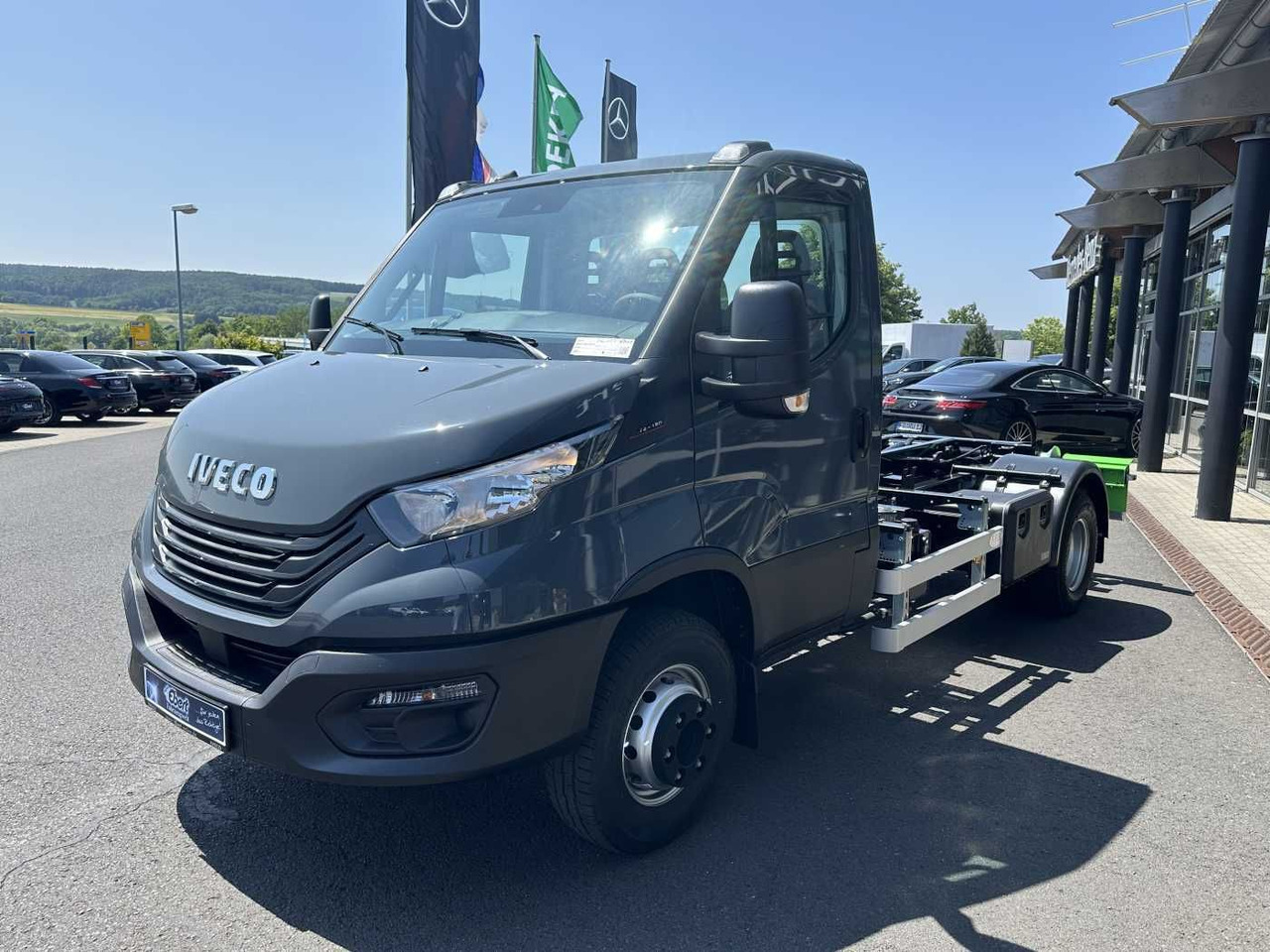 Iveco Daily 70C18 H 3.0L *R3.750mm*AHK*Luft*Sperre* - Komercauto: foto 3 Iveco Daily 70C18 H 3.0L *R3.750mm*AHK*Luft*Sperre* - Komercauto: foto 3