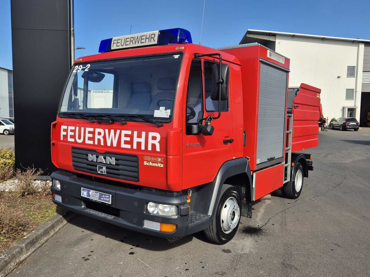 MAN LE 8.150 Schaumlöschfahrzeug Schmitz SLF25/25 - Komercauto: foto 2 MAN LE 8.150 Schaumlöschfahrzeug Schmitz SLF25/25 - Komercauto: foto 2