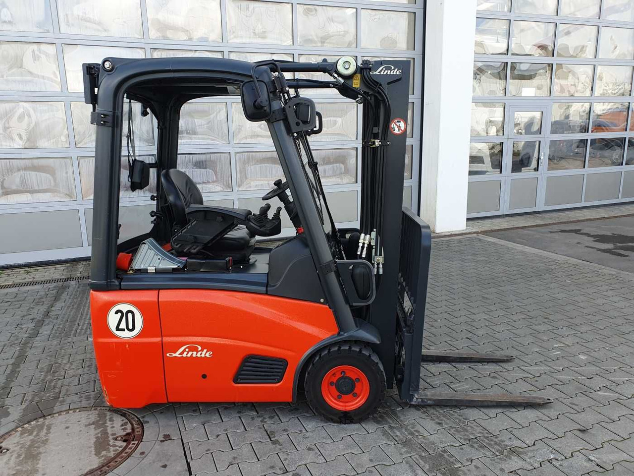 Linde E14 - 01 / 2024 / Duplex: 4.10m! / SS / nur 534h - Elektroiekrāvējs: foto 3 Linde E14 - 01 / 2024 / Duplex: 4.10m! / SS / nur 534h - Elektroiekrāvējs: foto 3