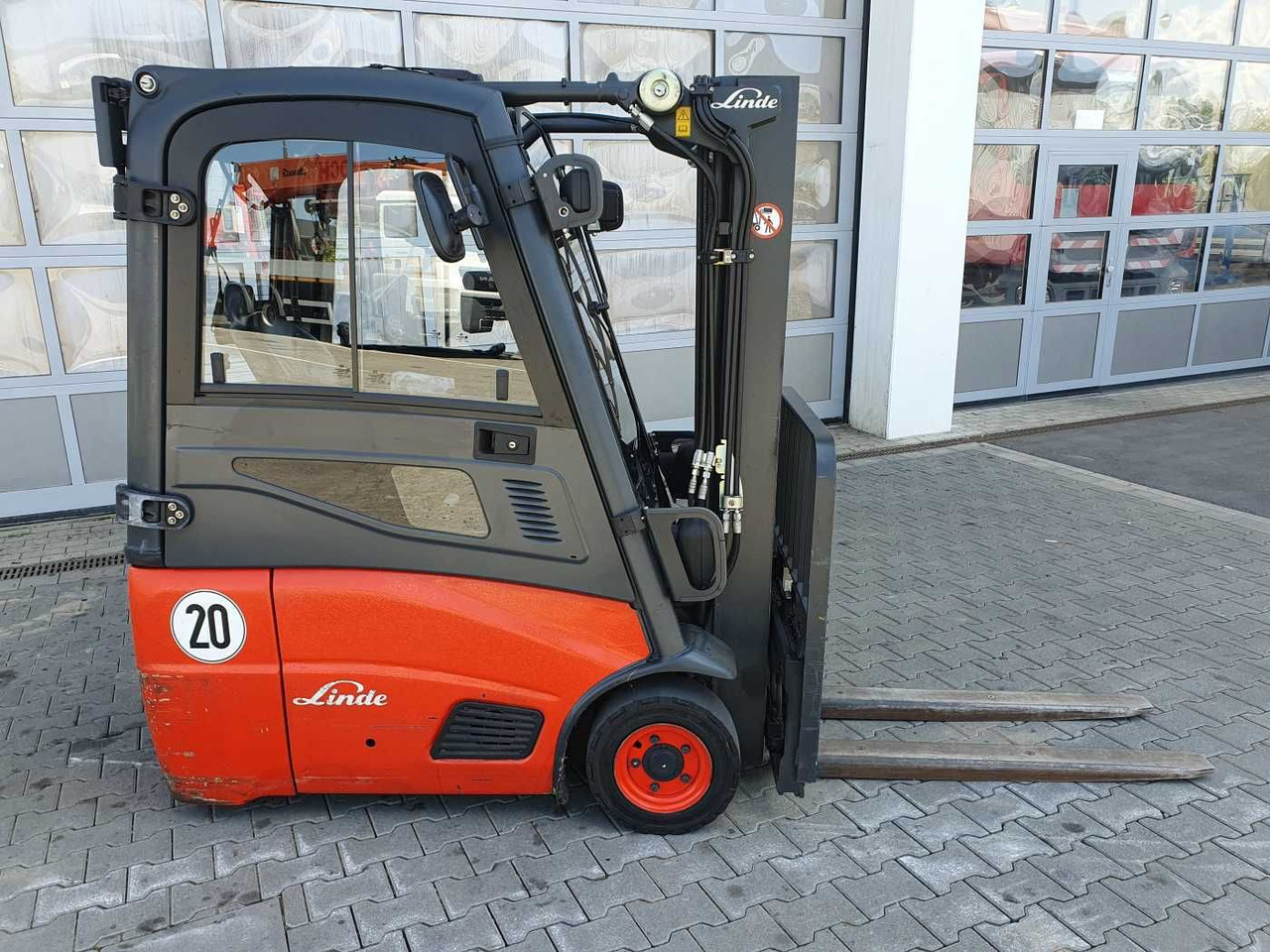 Linde E14 - 01 / Triplex: 4.00m! / SS / nur 3.405h! - Elektroiekrāvējs: foto 3 Linde E14 - 01 / Triplex: 4.00m! / SS / nur 3.405h! - Elektroiekrāvējs: foto 3