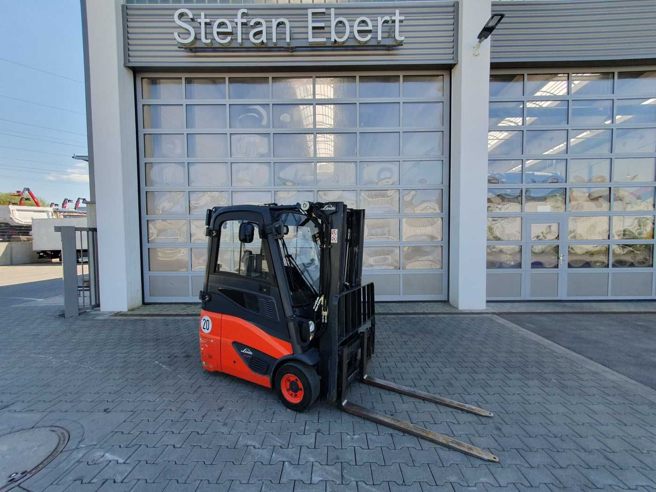 Linde E14 - 01 / Triplex: 4.10m! / SS / nur 2.899h! - Elektroiekrāvējs: foto 1 Linde E14 - 01 / Triplex: 4.10m! / SS / nur 2.899h! - Elektroiekrāvējs: foto 1