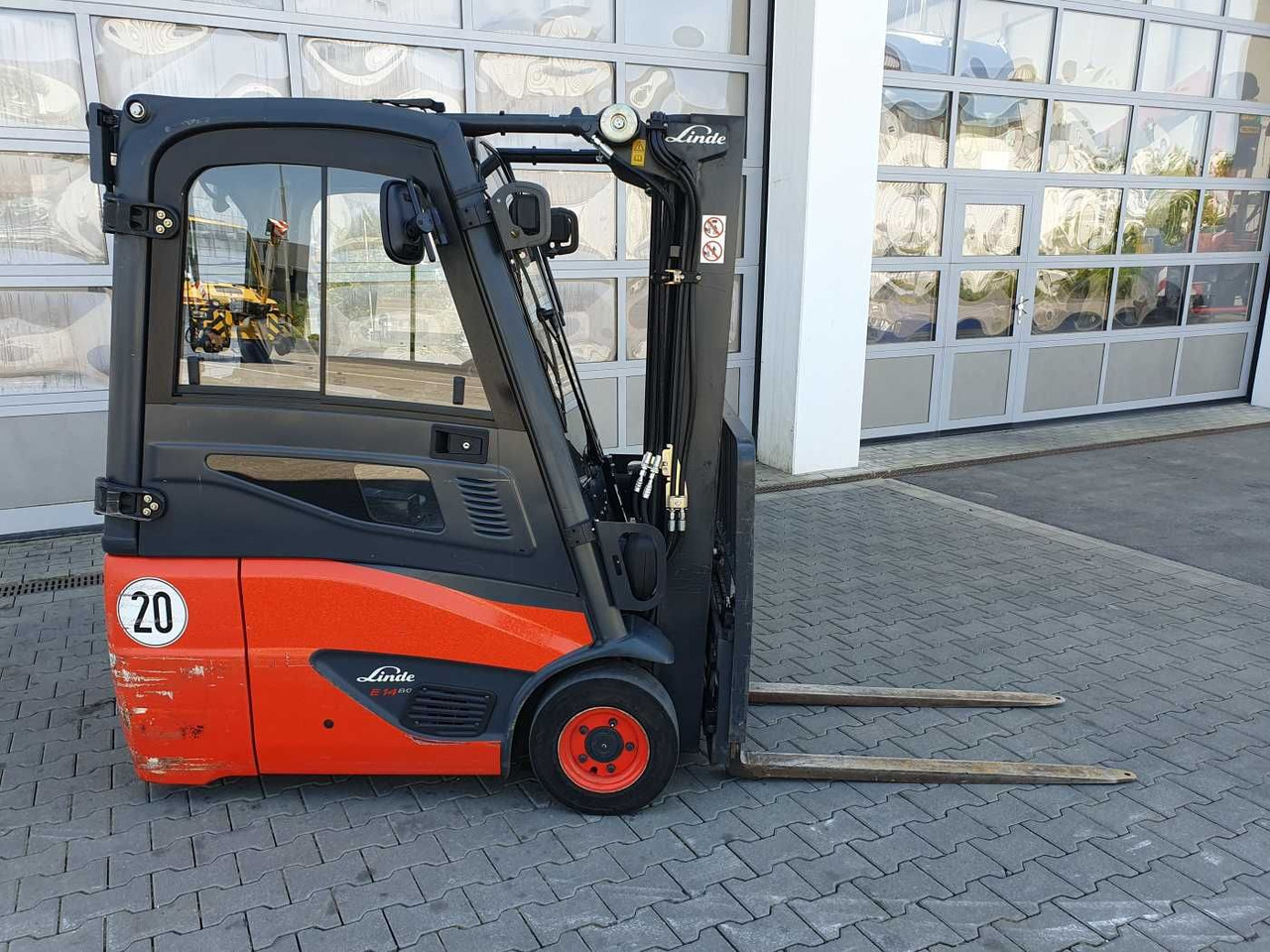 Linde E14 - 01 / Triplex: 4.10m! / SS / nur 2.899h! - Elektroiekrāvējs: foto 2 Linde E14 - 01 / Triplex: 4.10m! / SS / nur 2.899h! - Elektroiekrāvējs: foto 2