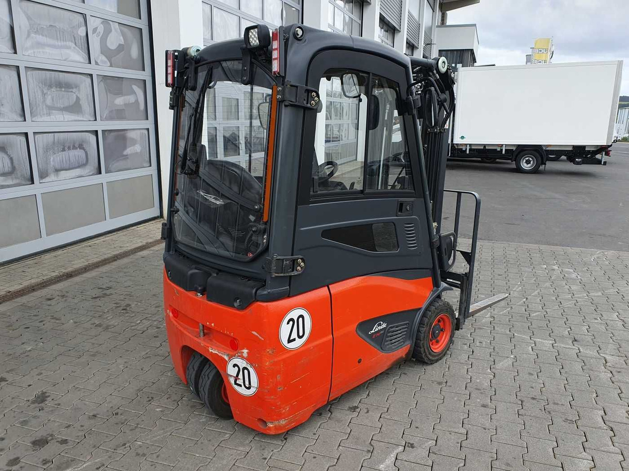 Linde E14 - 02 / Triplex: 4.00m! / SS / nur 2.119h! - Elektroiekrāvējs: foto 4 Linde E14 - 02 / Triplex: 4.00m! / SS / nur 2.119h! - Elektroiekrāvējs: foto 4