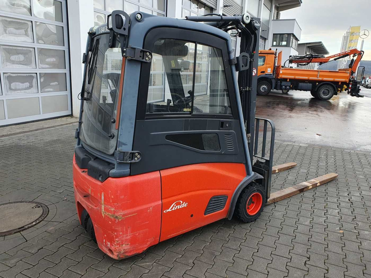 Linde E18 - 01 / Triplex: 4.50m! / SS / nur 5.672h! - Elektroiekrāvējs: foto 4 Linde E18 - 01 / Triplex: 4.50m! / SS / nur 5.672h! - Elektroiekrāvējs: foto 4
