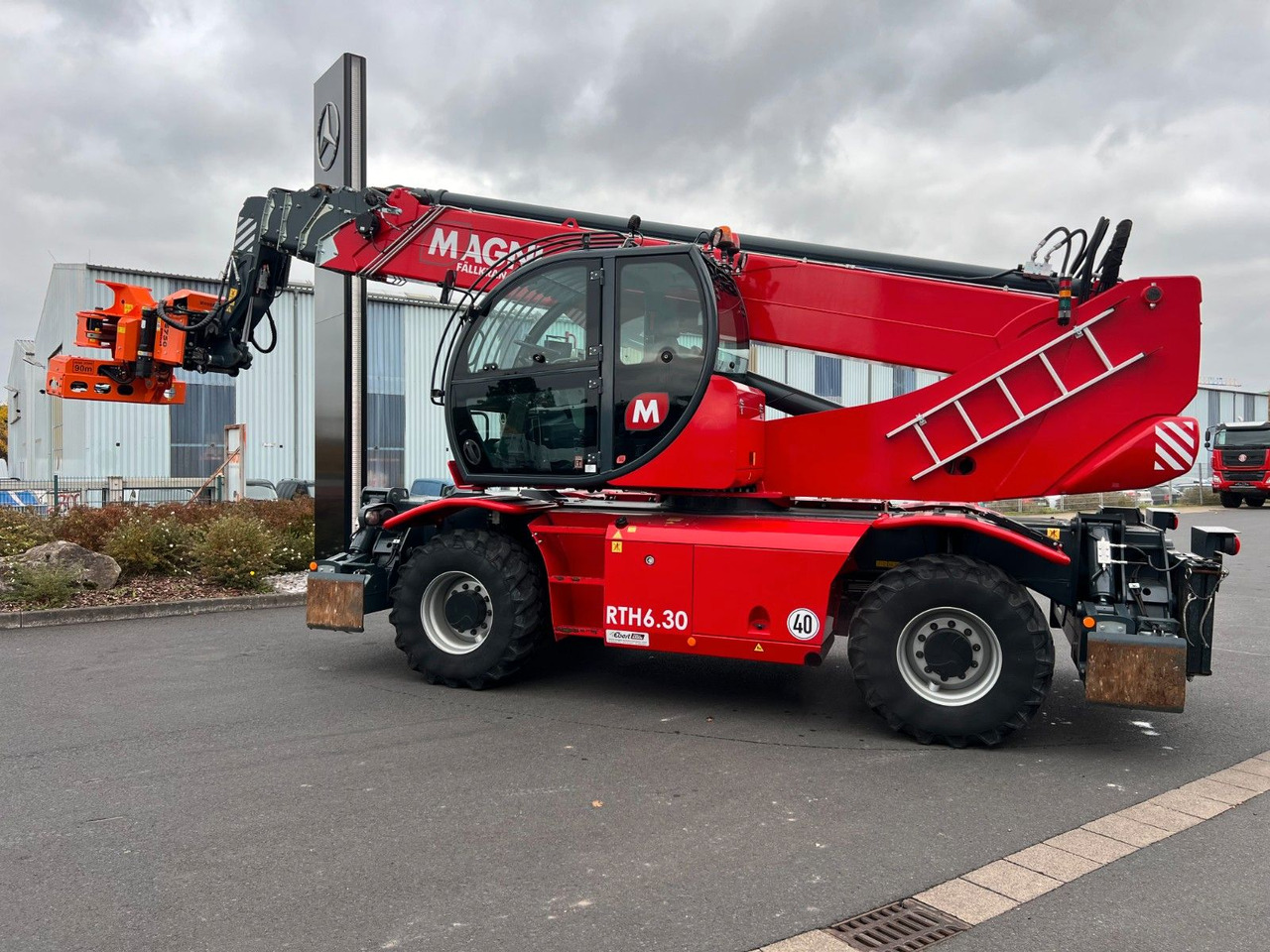 Magni RTH 6.30 SH / Fällkran / Westtech CS750 - Teleskopiskais iekrāvējs: foto 4 Magni RTH 6.30 SH / Fällkran / Westtech CS750 - Teleskopiskais iekrāvējs: foto 4