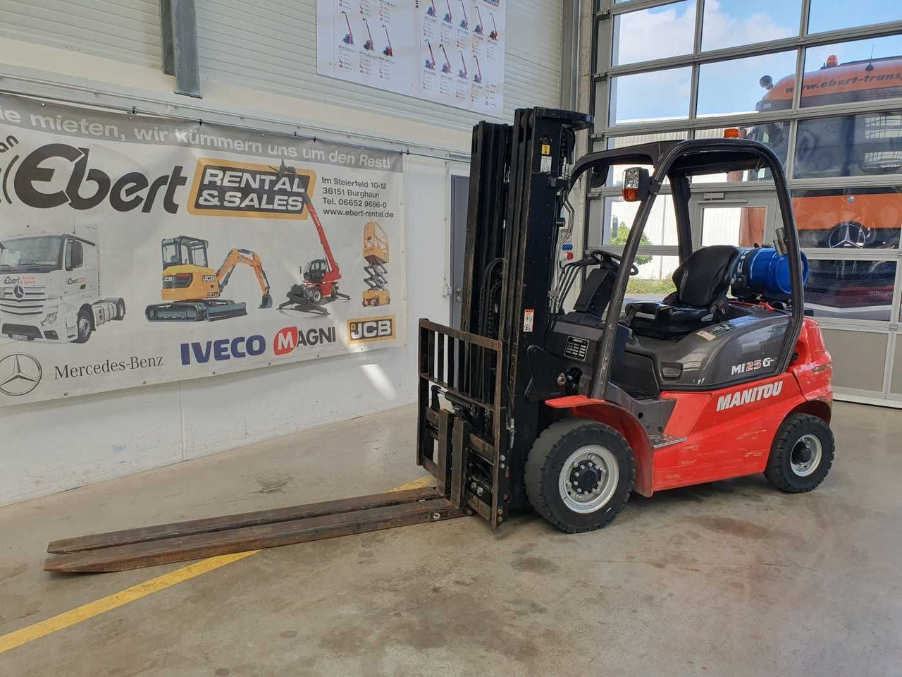 Manitou MI 25 G / Triplex: 4.70m / nur 1.976h! / SS - Autokrāvējs: foto 3 Manitou MI 25 G / Triplex: 4.70m / nur 1.976h! / SS - Autokrāvējs: foto 3