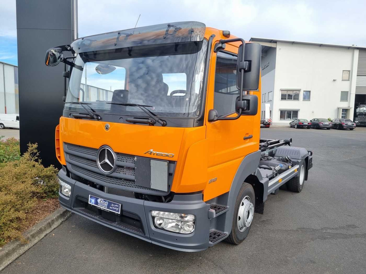 Mercedes-Benz Atego 818 K 4x2 HIAB XR5S3650 AHK Klima - Pacēlājs ar āķi: foto 2 Mercedes-Benz Atego 818 K 4x2 HIAB XR5S3650 AHK Klima - Pacēlājs ar āķi: foto 2