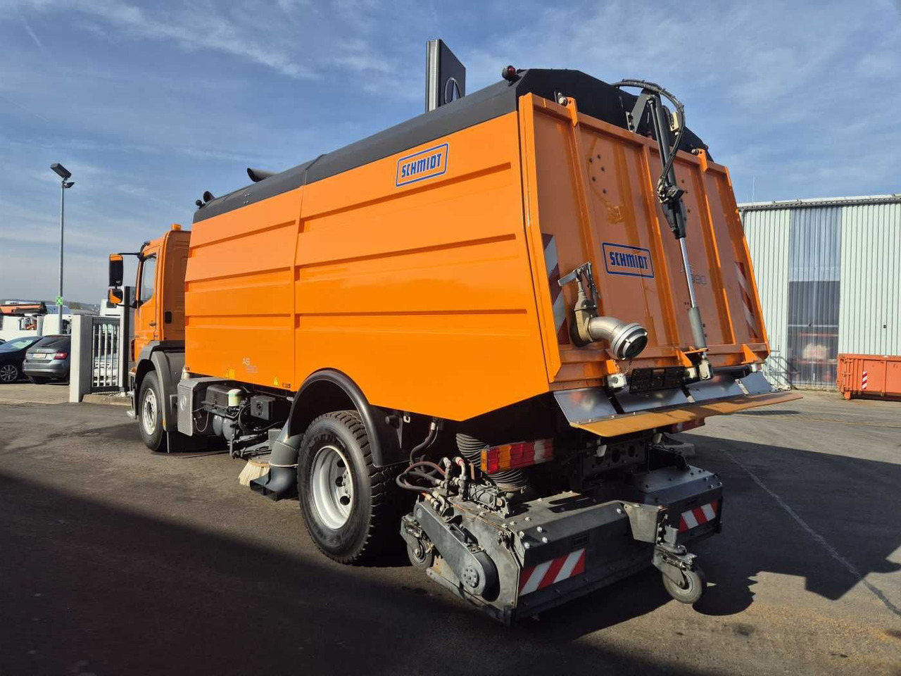 Mercedes-Benz Axor 2024 L Schmidt Airportsweeper AS 990 - Ielu tīrīšanas mašīna: foto 4 Mercedes-Benz Axor 2024 L Schmidt Airportsweeper AS 990 - Ielu tīrīšanas mašīna: foto 4