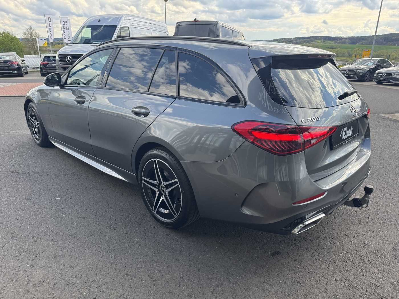Mercedes-Benz C 200 T AMG Pano+AHK+RFK+Memory+Night+ TotW - Universālis: foto 3 Mercedes-Benz C 200 T AMG Pano+AHK+RFK+Memory+Night+ TotW - Universālis: foto 3