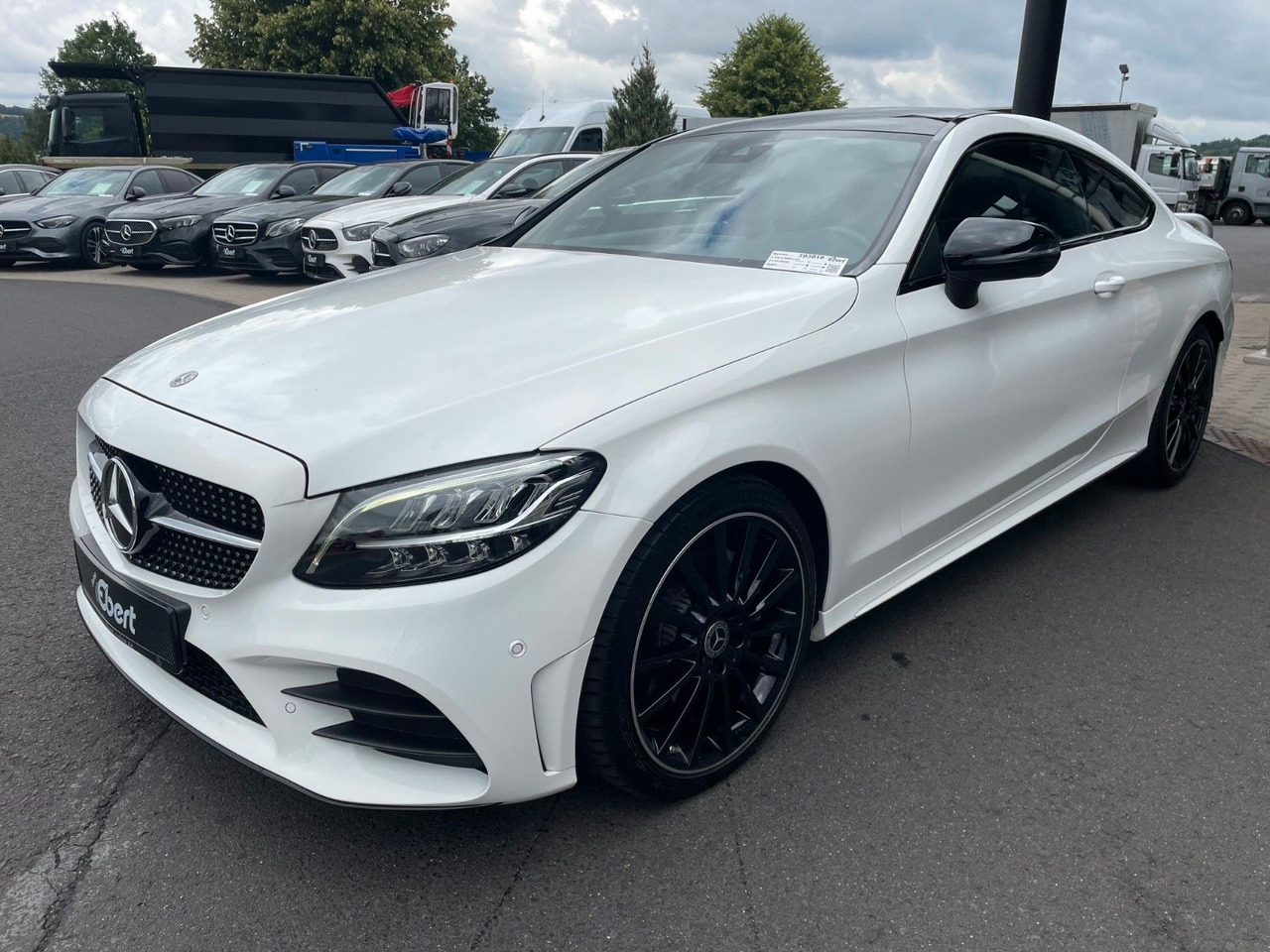 Mercedes-Benz C 220 d Coupe AMG+Pano+R-Kamera+Night+Carplay - Vieglā automašīna: foto 2 Mercedes-Benz C 220 d Coupe AMG+Pano+R-Kamera+Night+Carplay - Vieglā automašīna: foto 2