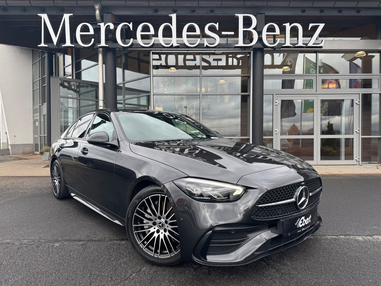 Mercedes-Benz C 300d AMG+AHK+RFK+Ambiente+Night+SportfahrW - Sedans: foto 1 Mercedes-Benz C 300d AMG+AHK+RFK+Ambiente+Night+SportfahrW - Sedans: foto 1