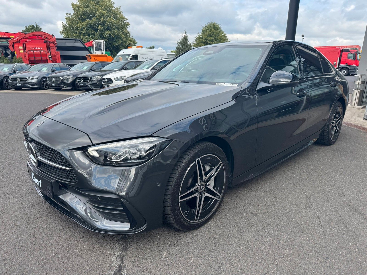 Mercedes-Benz C 400e 4M AMG+HUD+RFK+TotW+Ambiente+Night - Sedans: foto 3 Mercedes-Benz C 400e 4M AMG+HUD+RFK+TotW+Ambiente+Night - Sedans: foto 3