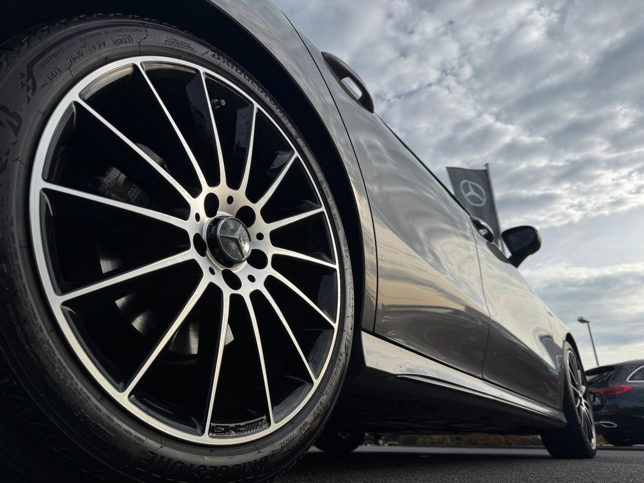 Mercedes-Benz CLA 200d SB Edition+AMG+AHK+MultiBeam+Ambiente - Universālis: foto 5 Mercedes-Benz CLA 200d SB Edition+AMG+AHK+MultiBeam+Ambiente - Universālis: foto 5