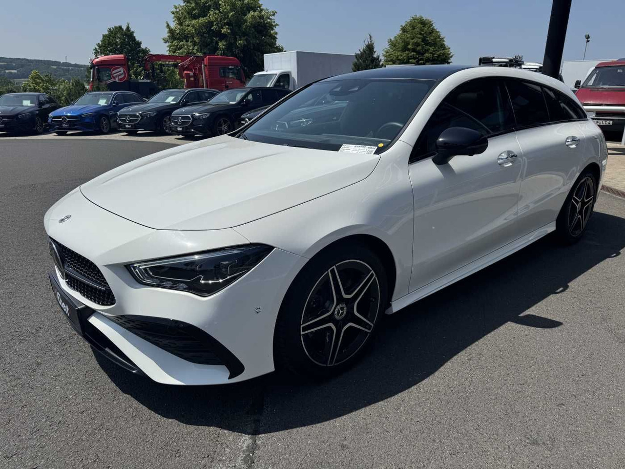 Mercedes-Benz CLA 220d Shooting Brake AMG+Pano+Distr+AHK+uvm. - Vieglā automašīna: foto 2 Mercedes-Benz CLA 220d Shooting Brake AMG+Pano+Distr+AHK+uvm. - Vieglā automašīna: foto 2