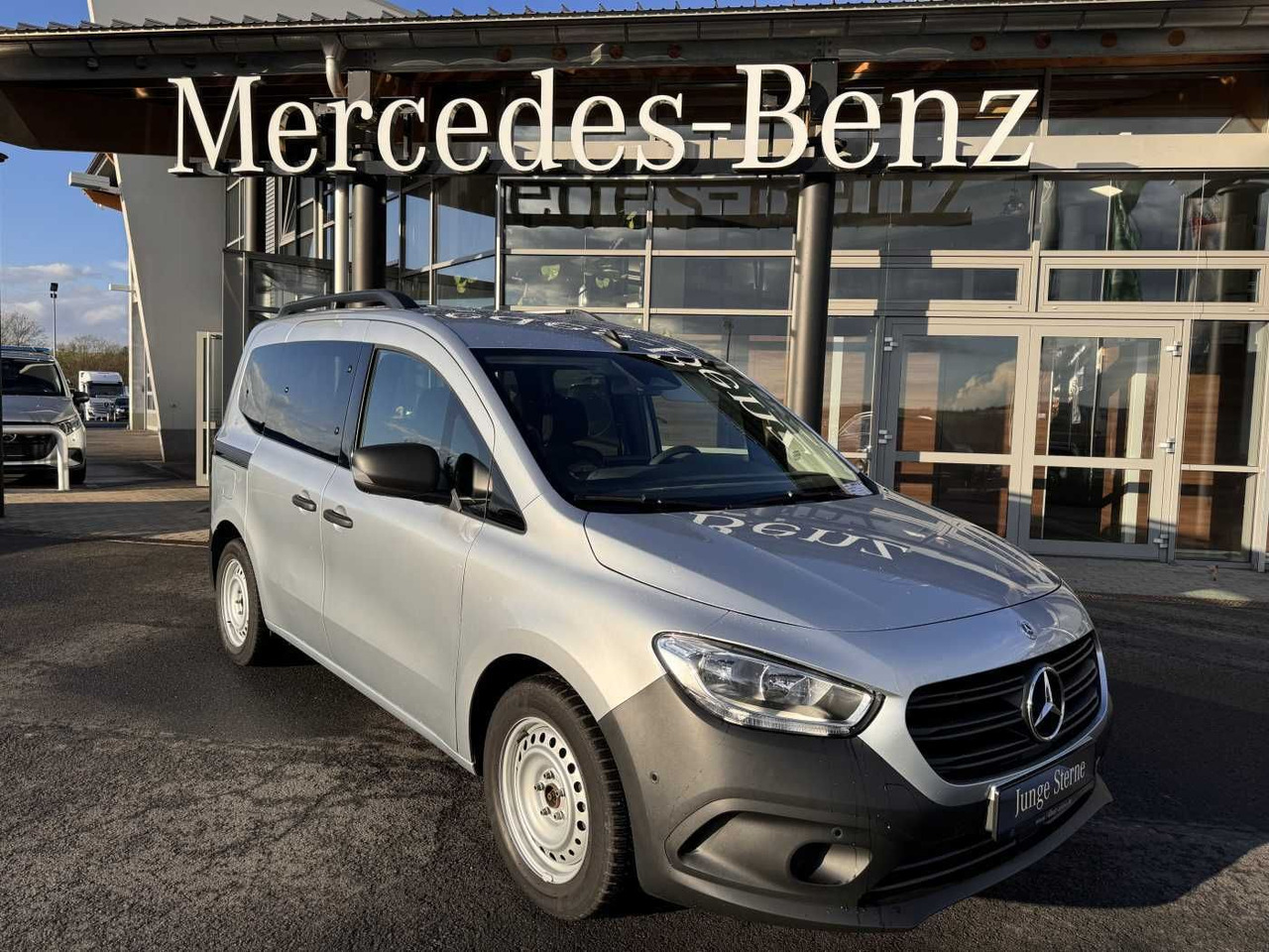 Mercedes-Benz Citan 110 CDI Tourer Klima AHK Kamera MBUX Tempo - Pasažieru furgons: foto 1 Mercedes-Benz Citan 110 CDI Tourer Klima AHK Kamera MBUX Tempo - Pasažieru furgons: foto 1