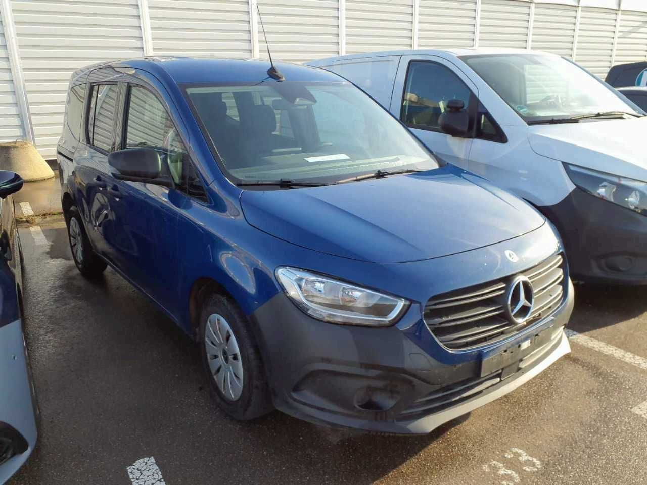 Mercedes-Benz Citan 113 Tourer Klimaautomatik AK Kamera MBUX - Pasažieru furgons: foto 2 Mercedes-Benz Citan 113 Tourer Klimaautomatik AK Kamera MBUX - Pasažieru furgons: foto 2